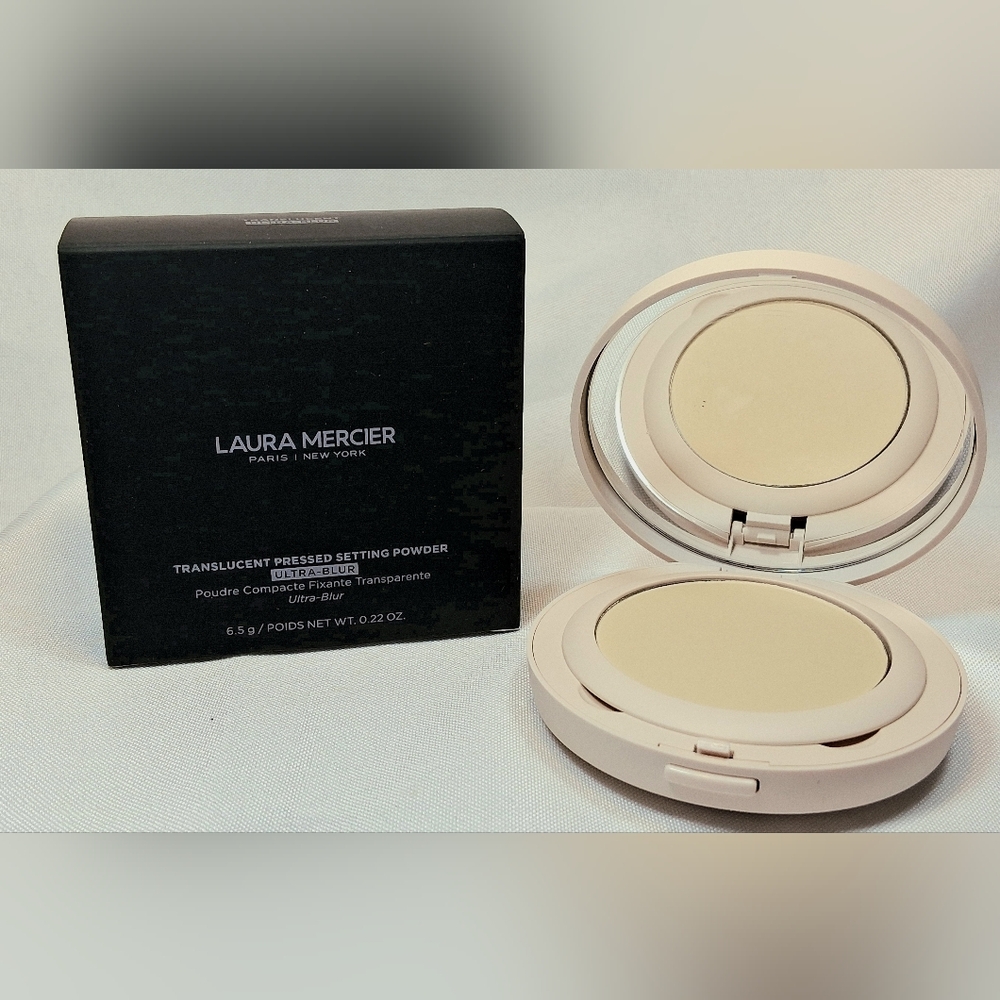 Laura Mercier In Transulent Talc-Free Waterproof Pressed Powder Ultra- Blur NIB